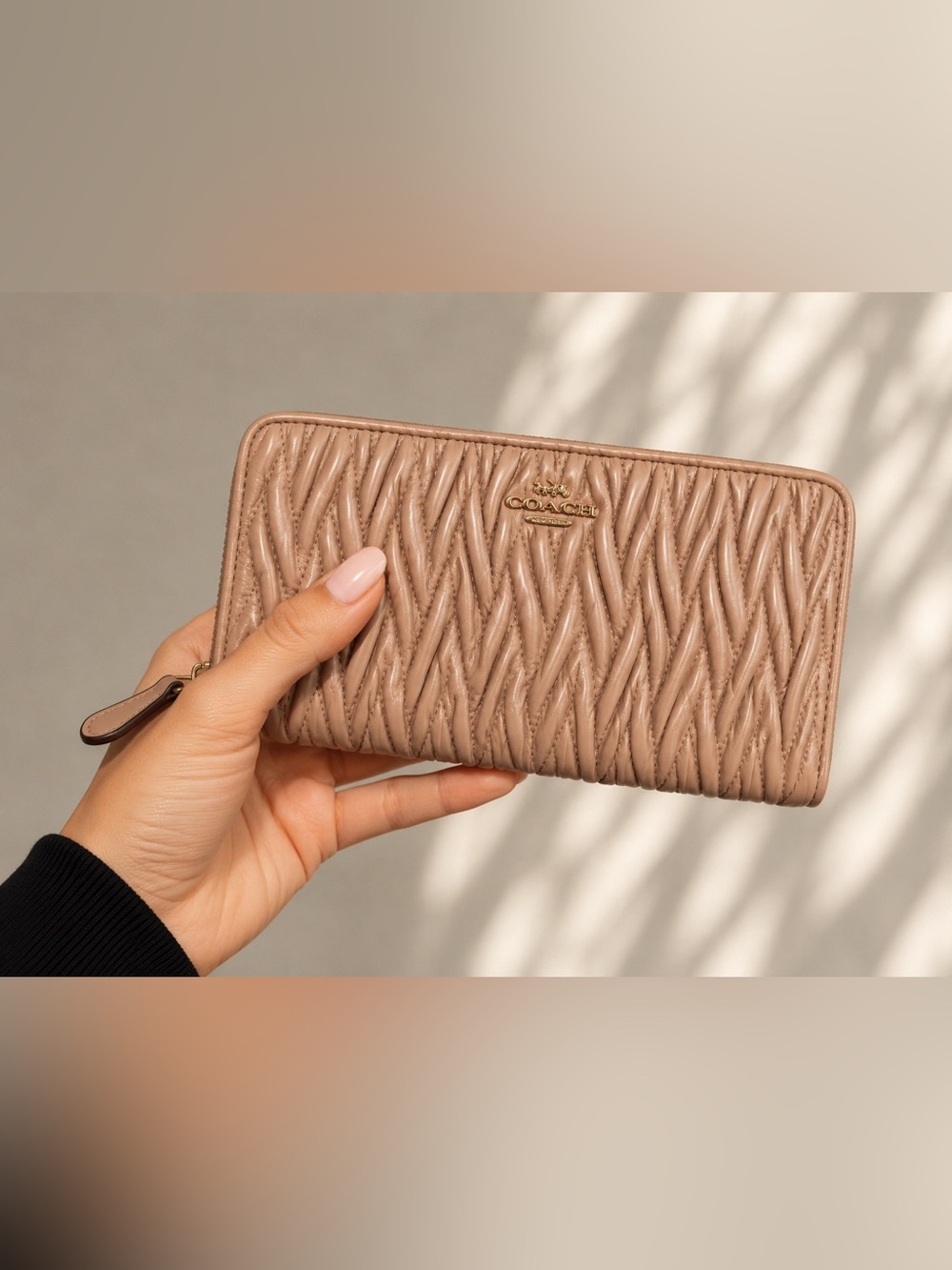 Coach Madison Gathered Twist Leather Accordion Zip Wallet – Nude Blush